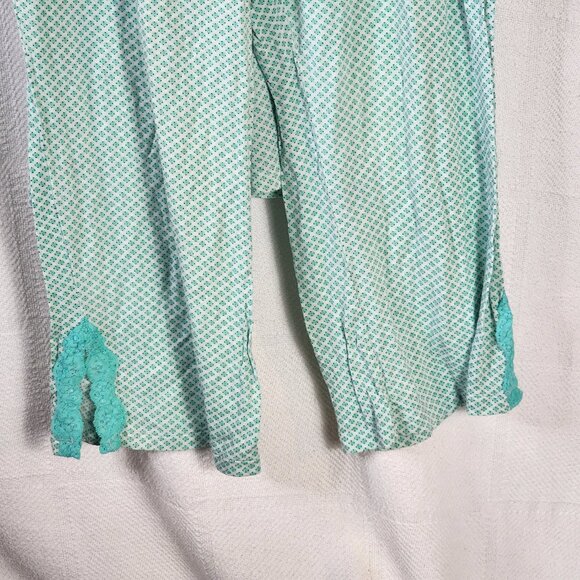 Apt. 9 Intimates Green Pattern with Lace Trim and Satin Tie Pajama Set Size S - Picture 9 of 16